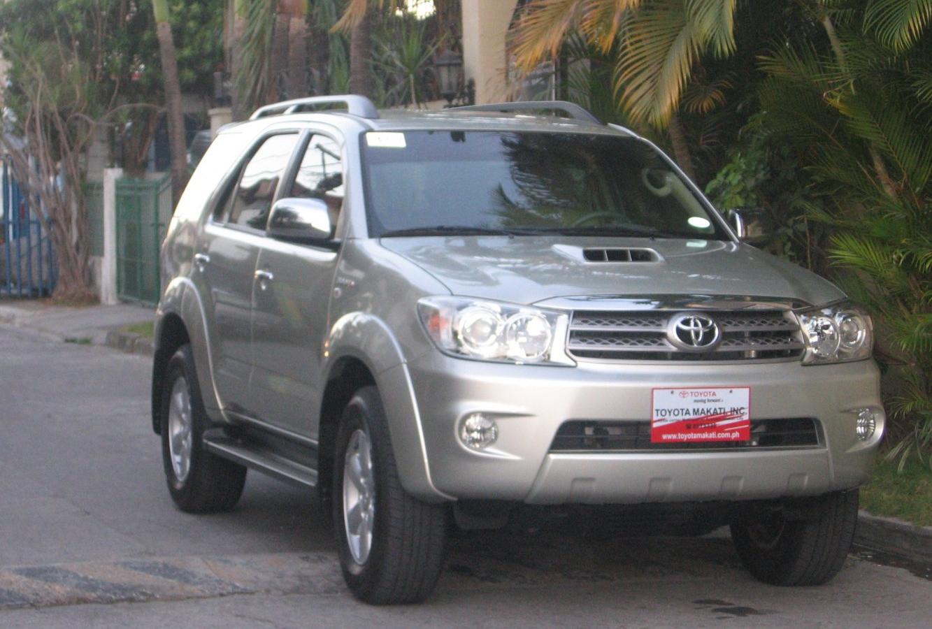Toyota Fortuner I (facelift 2008)