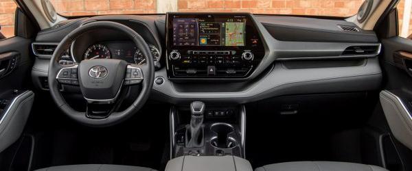 Toyota Highlander IV