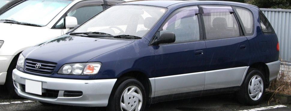 Toyota Ipsum (XM1)