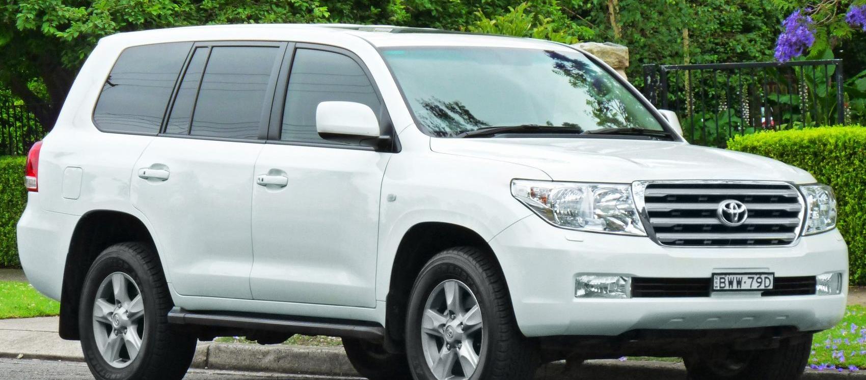 Toyota Land Cruiser (J200)