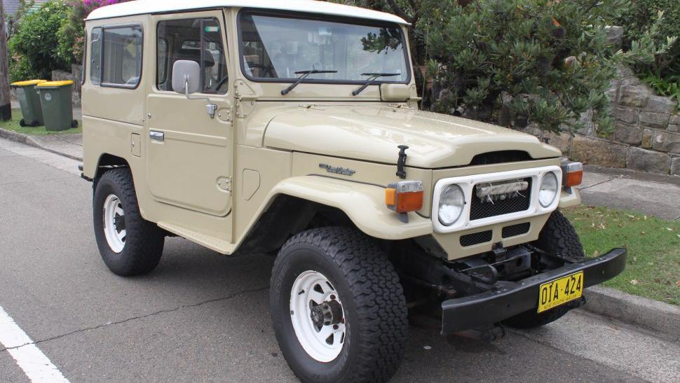 Toyota Land Cruiser (J40) Hard top