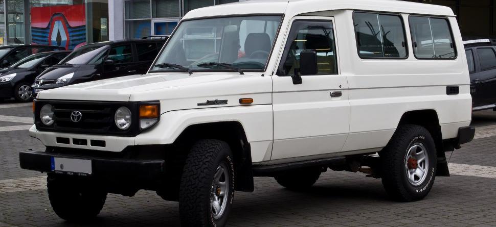 Toyota Land Cruiser (J78)