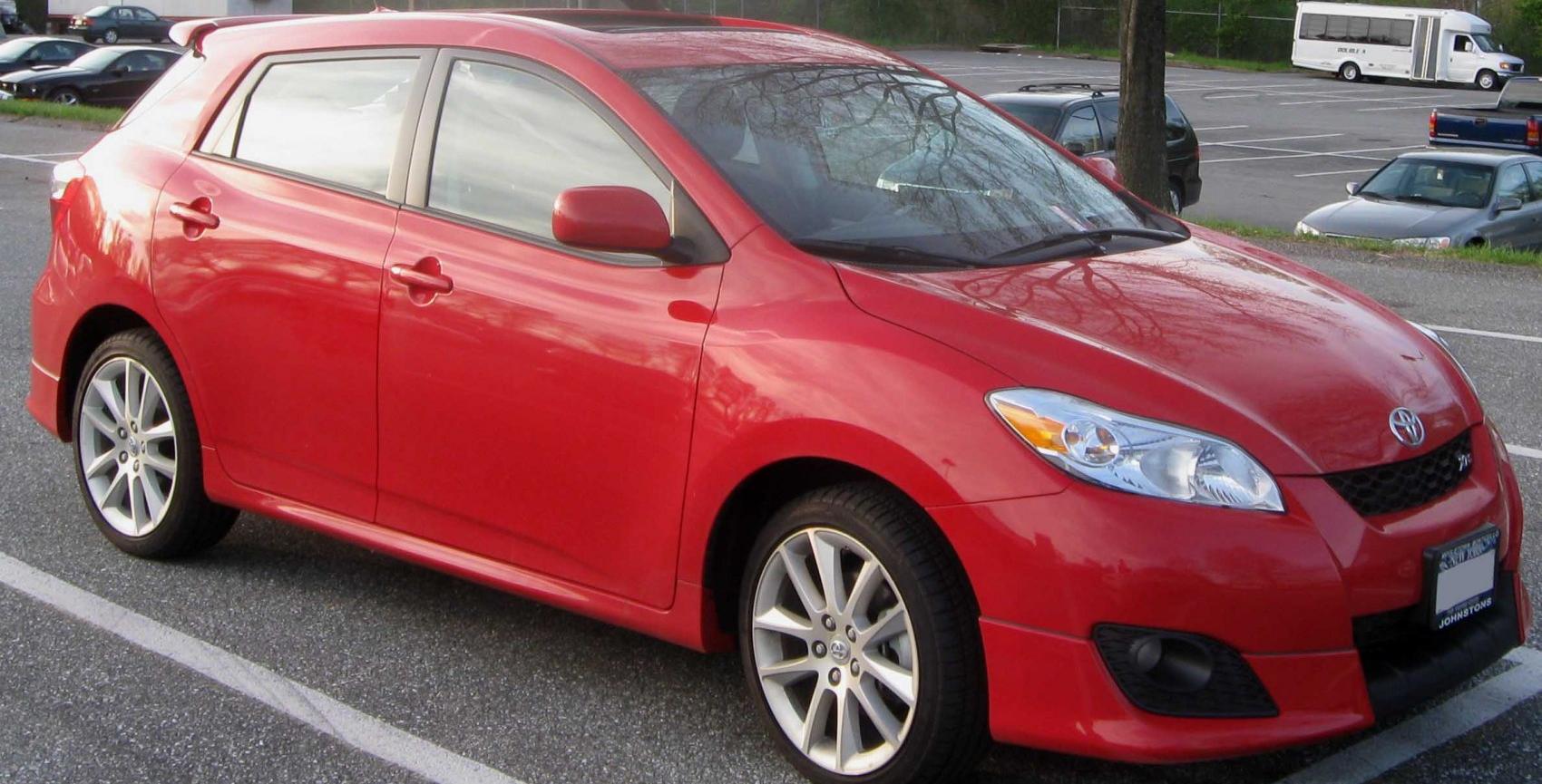 Toyota Matrix (E140)