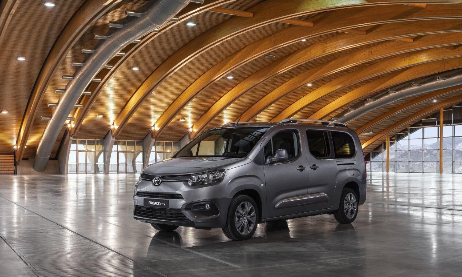 Toyota Proace City Verso LWB