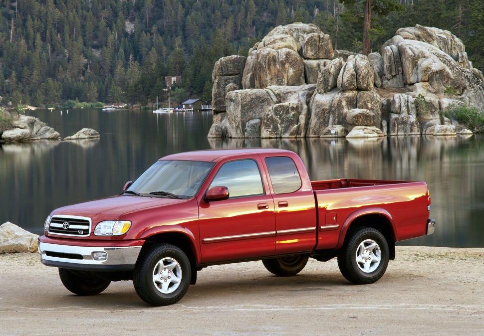 Toyota Tundra I