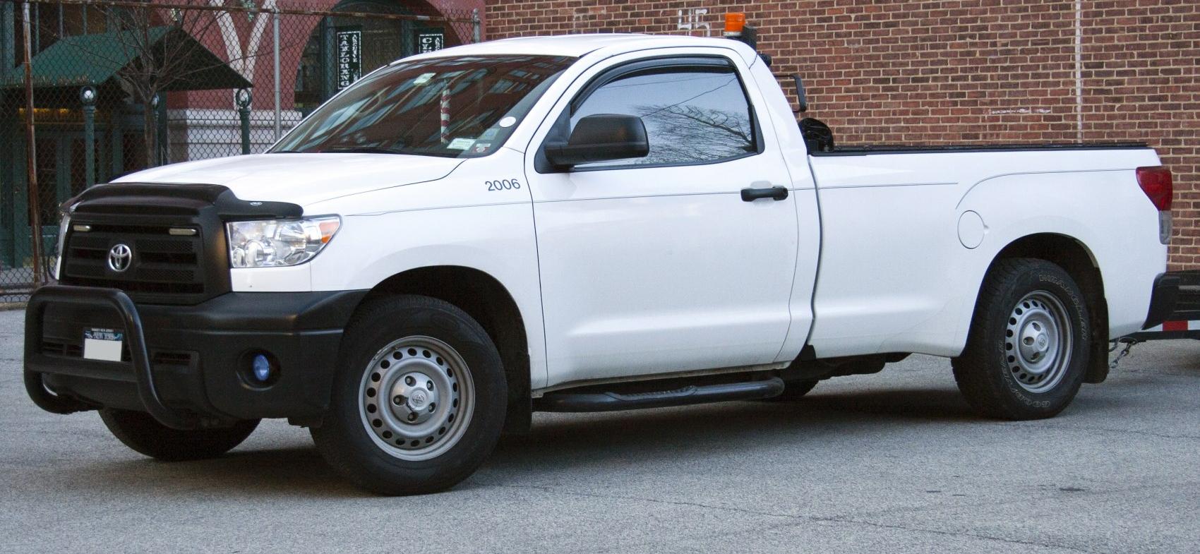 Toyota Tundra II Regular Cab Long Bed (facelift 2010)