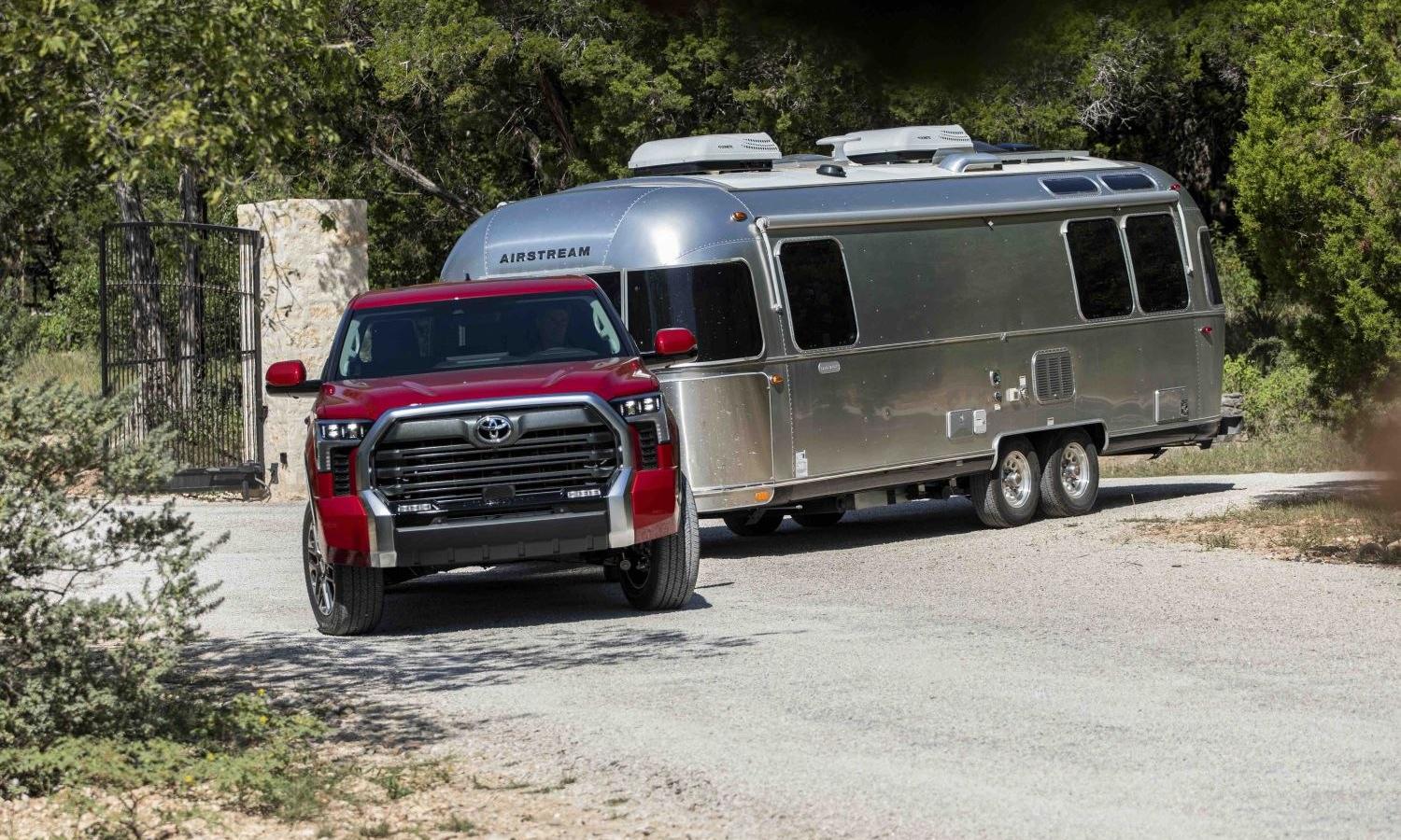 Toyota Tundra III Double Cab Standard Bed