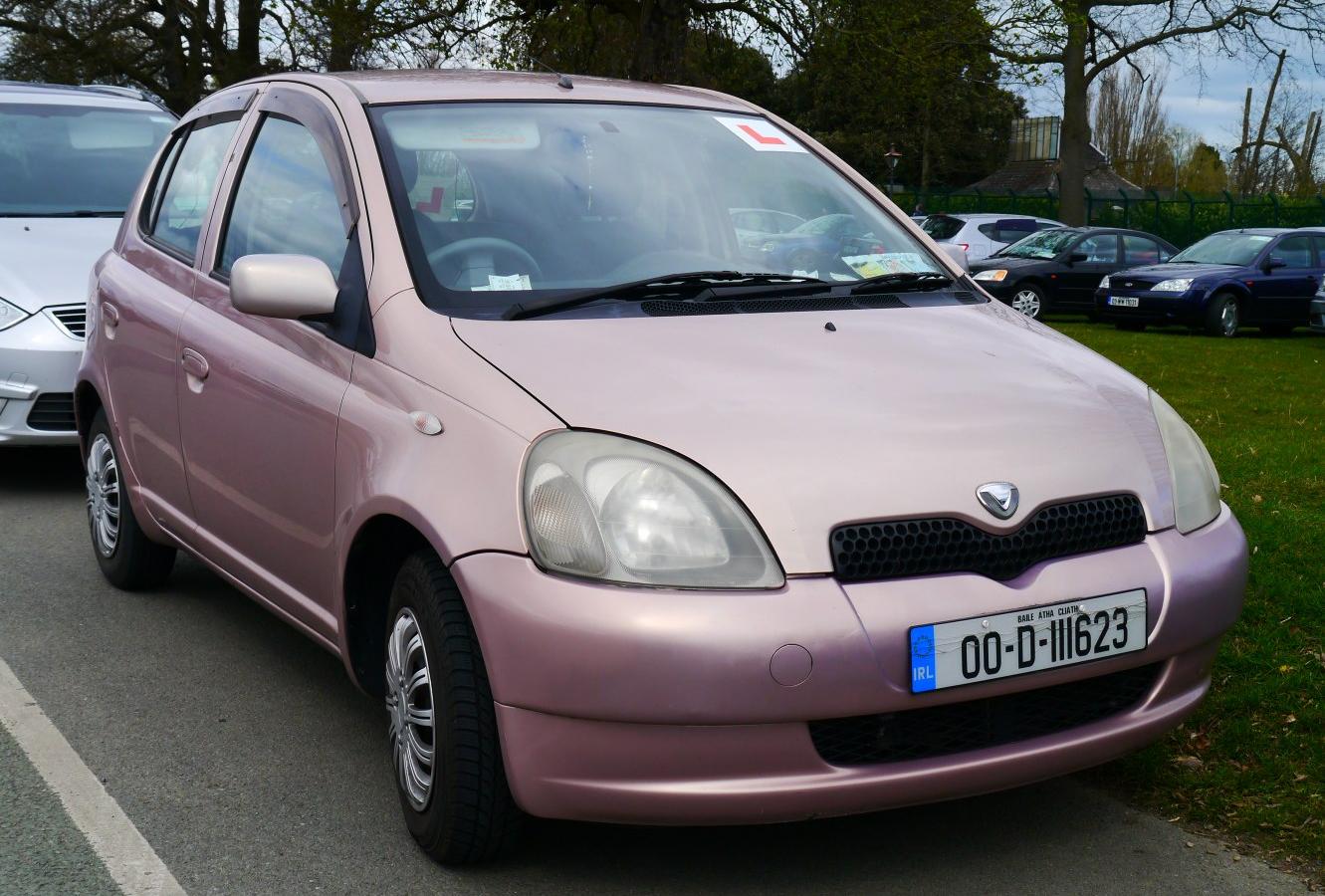 Toyota Vitz I