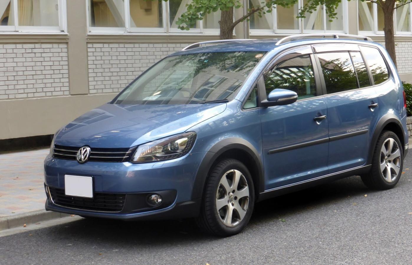 Volkswagen Cross Touran I (facelift 2010)
