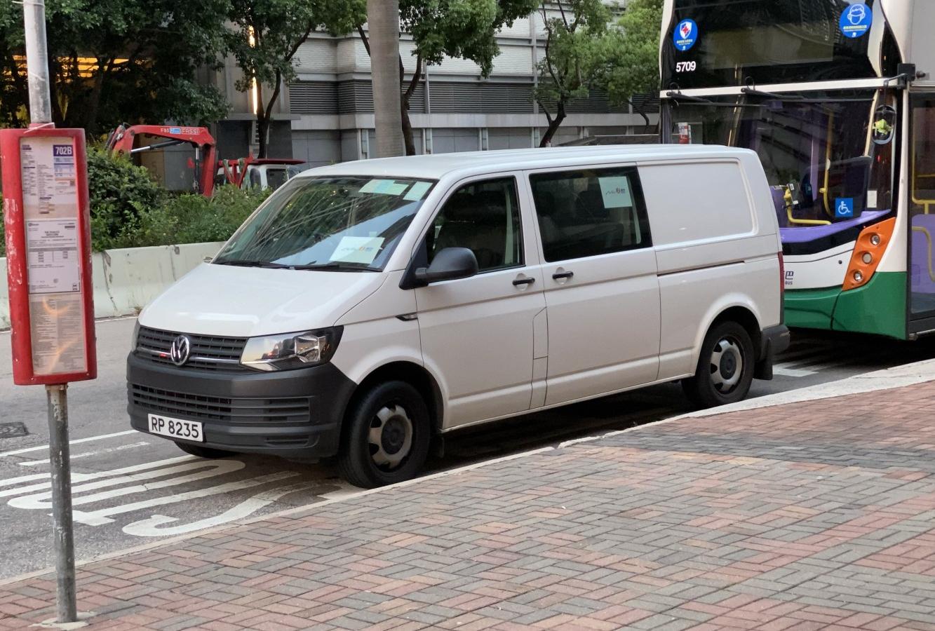 Volkswagen Transporter (T6) Kombi Doka Plus