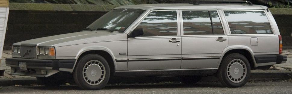 Volvo 740 Combi (745)