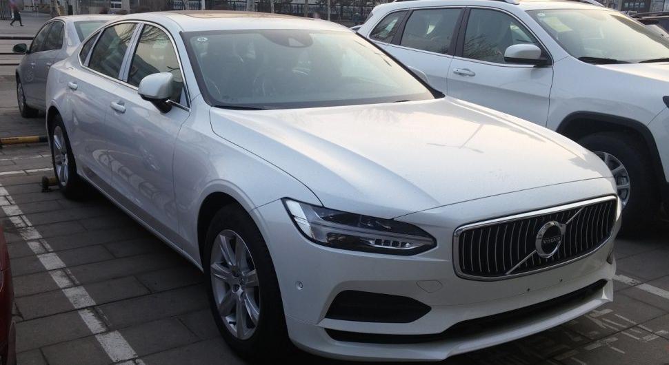 Volvo S90 L (2016)