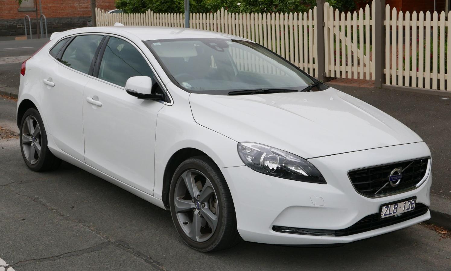 Volvo V40 (2012)