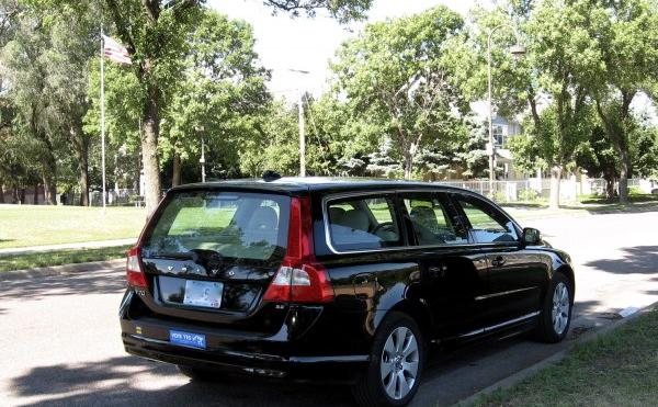 Volvo V70 III