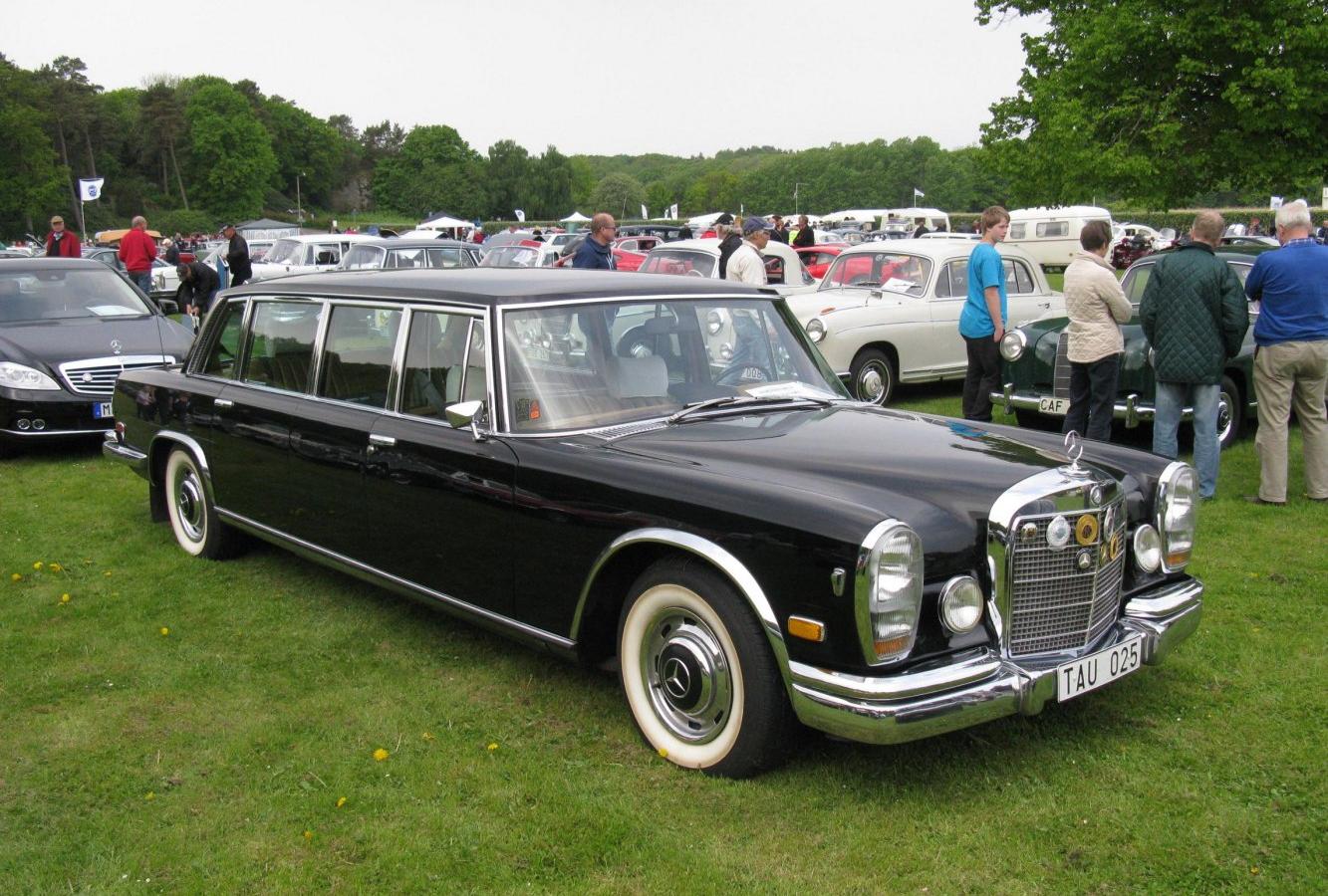 W100