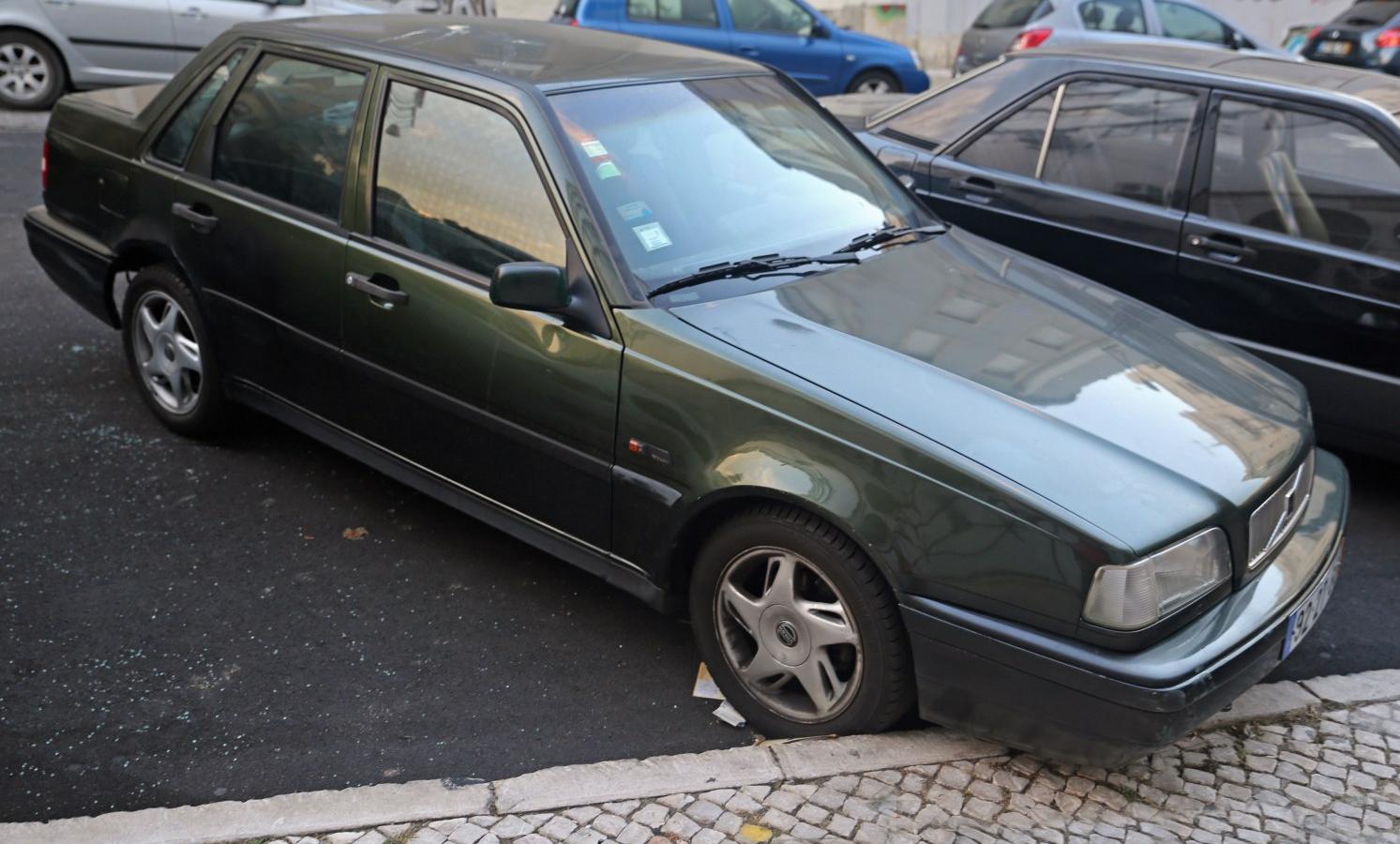460 L