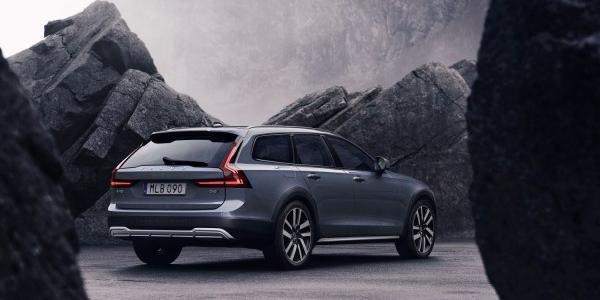 V90