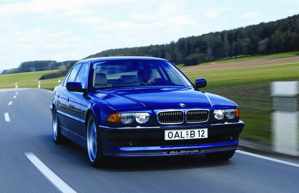 Alpina B12 (E38)