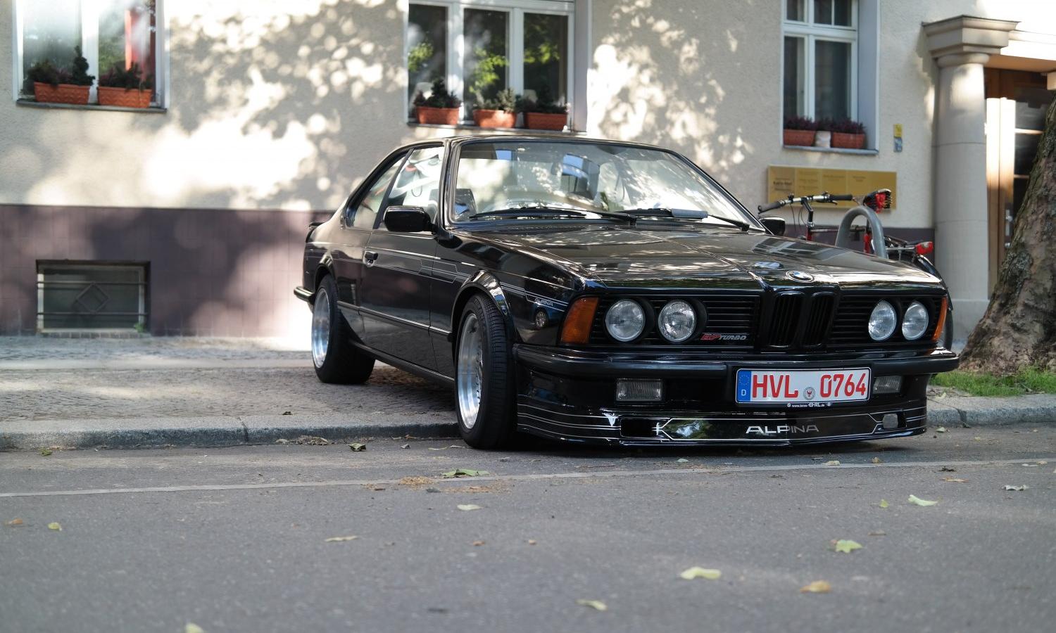 Alpina B7 Coupe (E24)