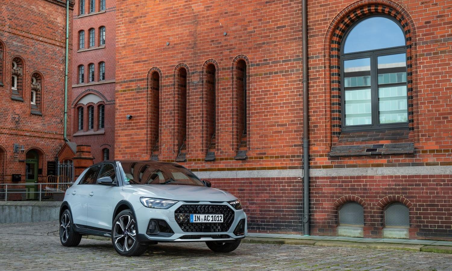 Audi A1 allstreet (GB)