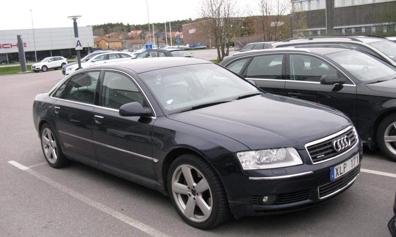 Audi A8 Long (D3, 4E)
