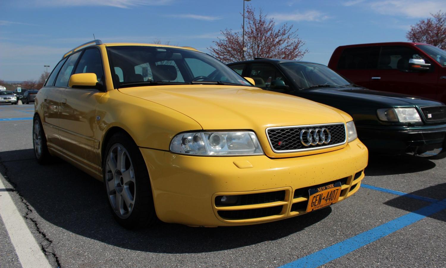 Audi S4 Avant (8D,B5)