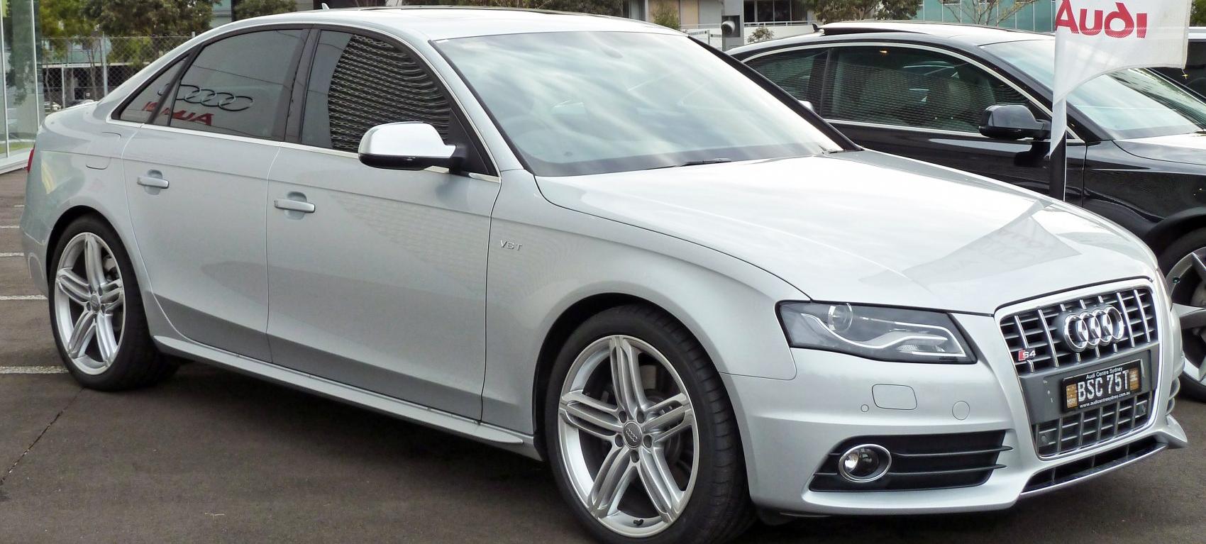 Audi S4 (B8)