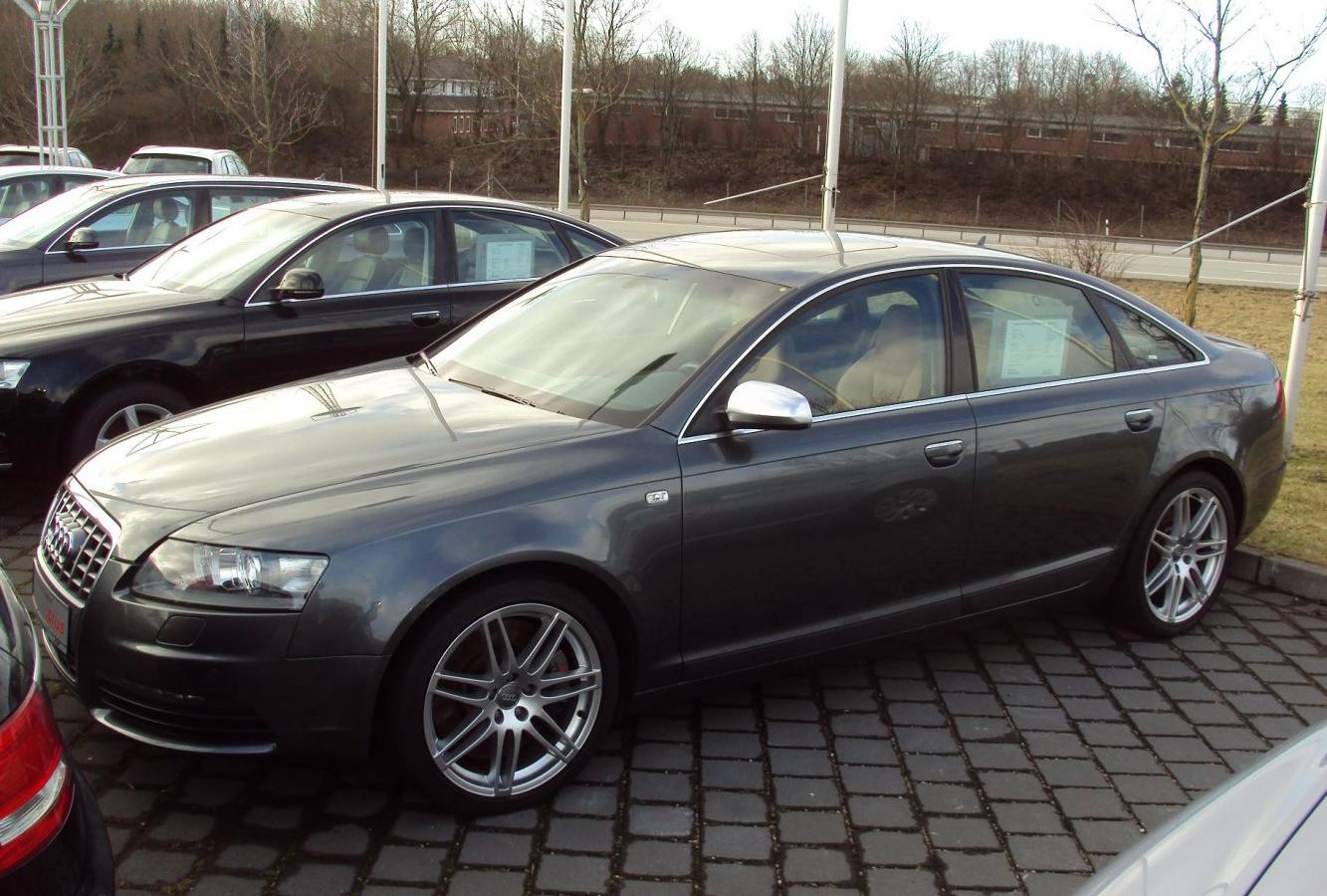 Audi S6 (4F,C6)