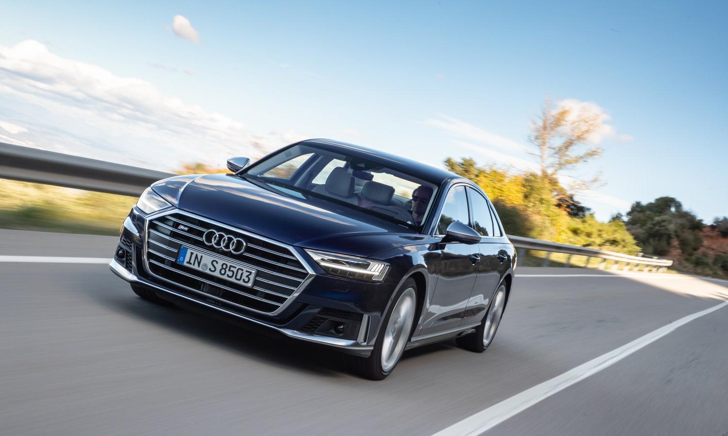 Audi S8 (D5)