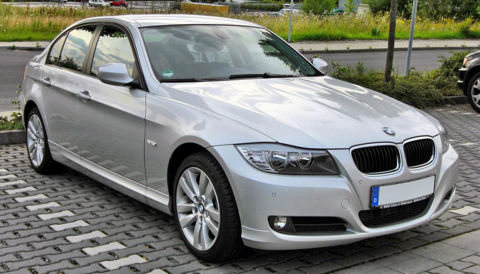 BMW 3 Serisi Sedan (E90 LCI, facelift 2008)