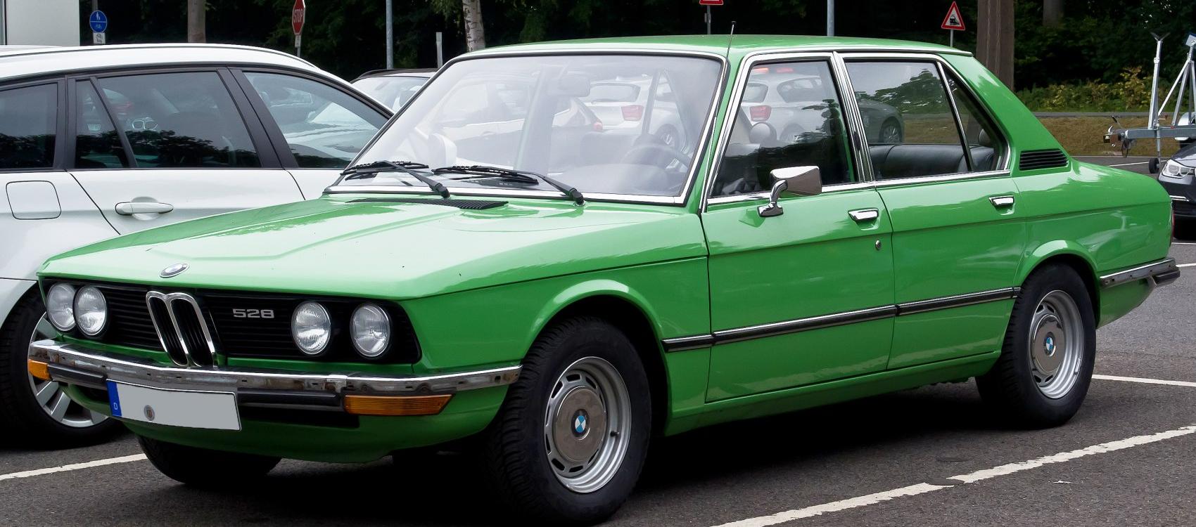 BMW 5 Serisi (E12)