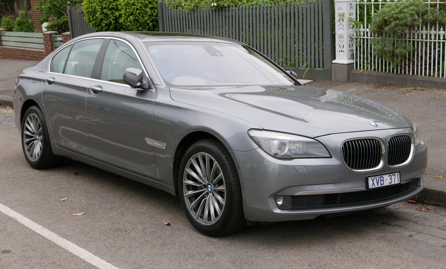 BMW 7 Serisi (F01)