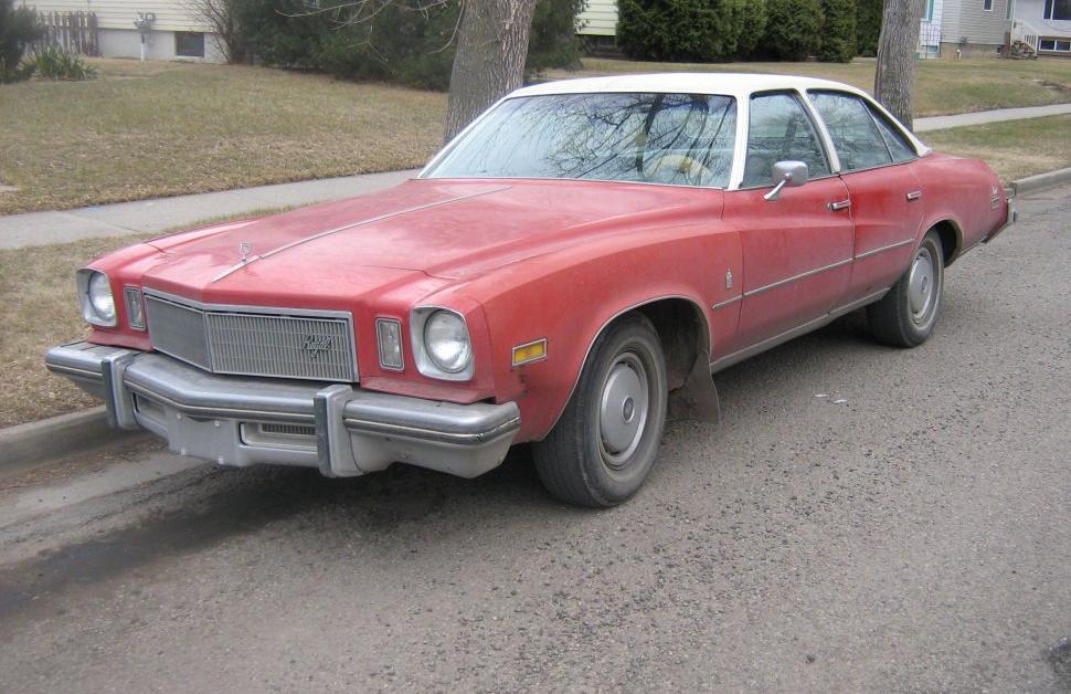 Buick Regal I Sedan