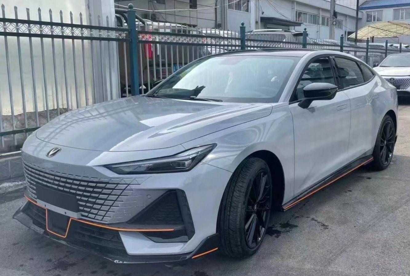 ChangAn UNI-V I