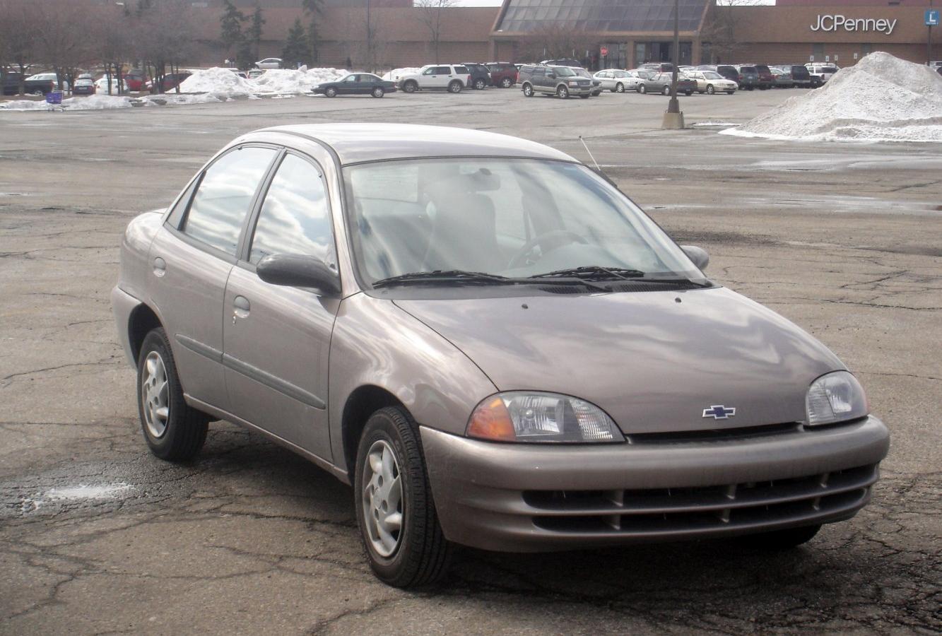 Chevrolet Metro Sedan (MR226)