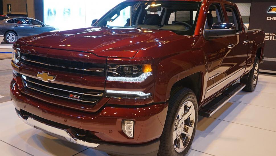 Chevrolet Silverado 1500 III (facelift 2016) Crew Cab Standard Box