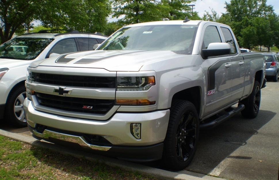 Chevrolet Silverado 1500 III (facelift 2016) Double Cab Standard Box