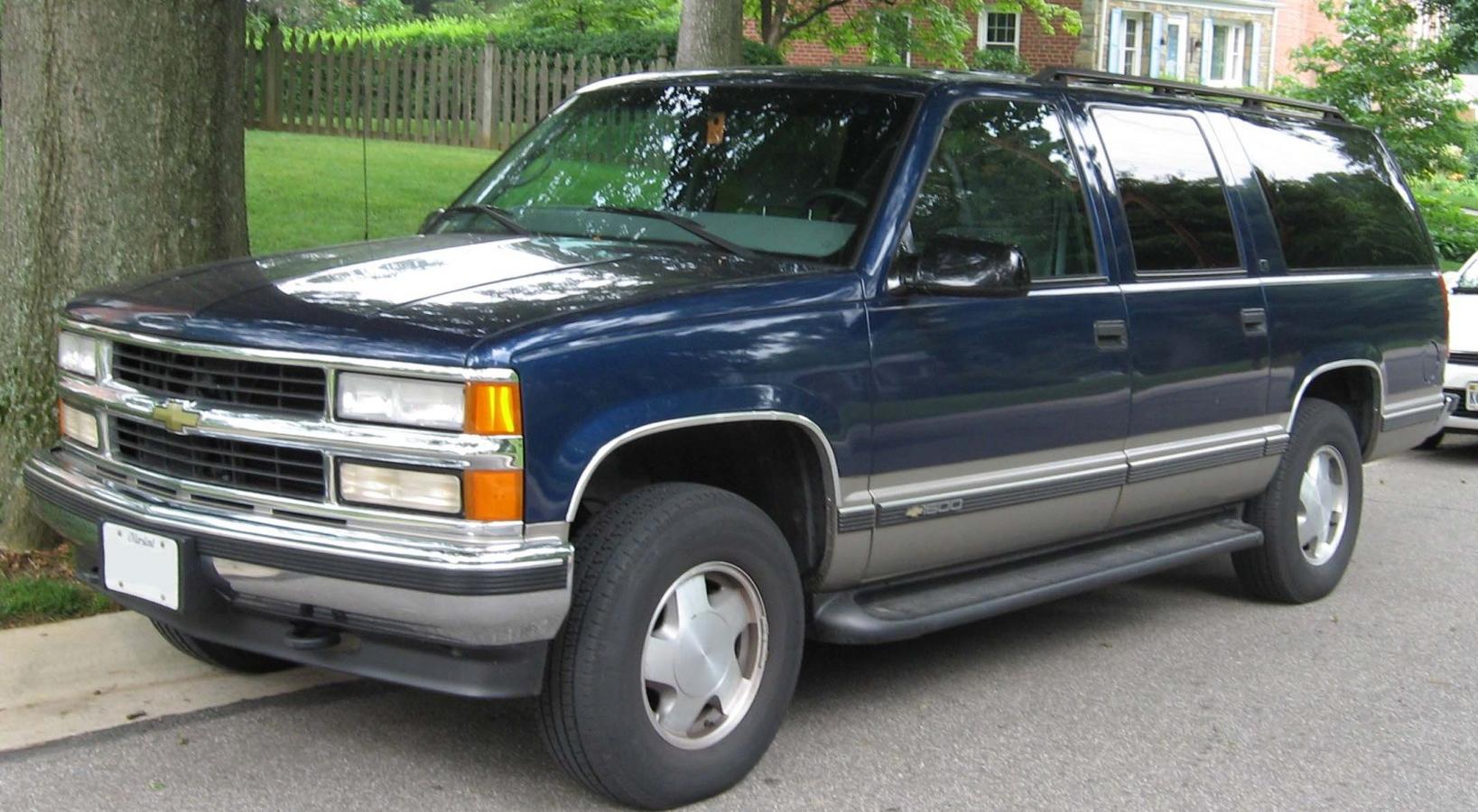 Chevrolet Suburban (GMT400)