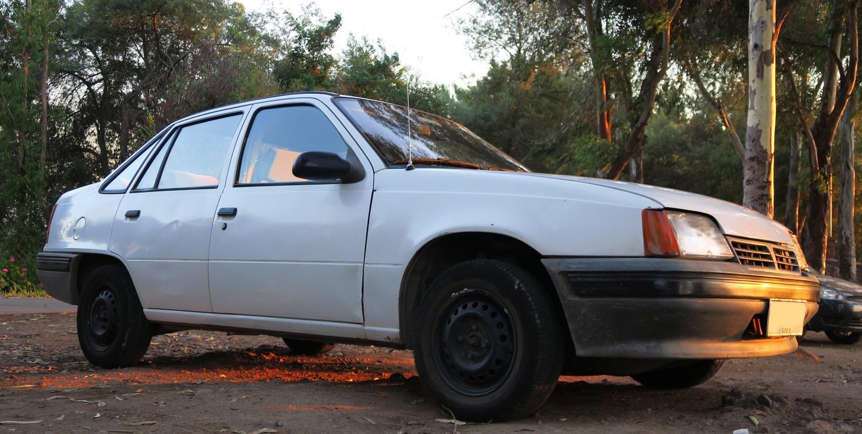 Daewoo Racer Sedan