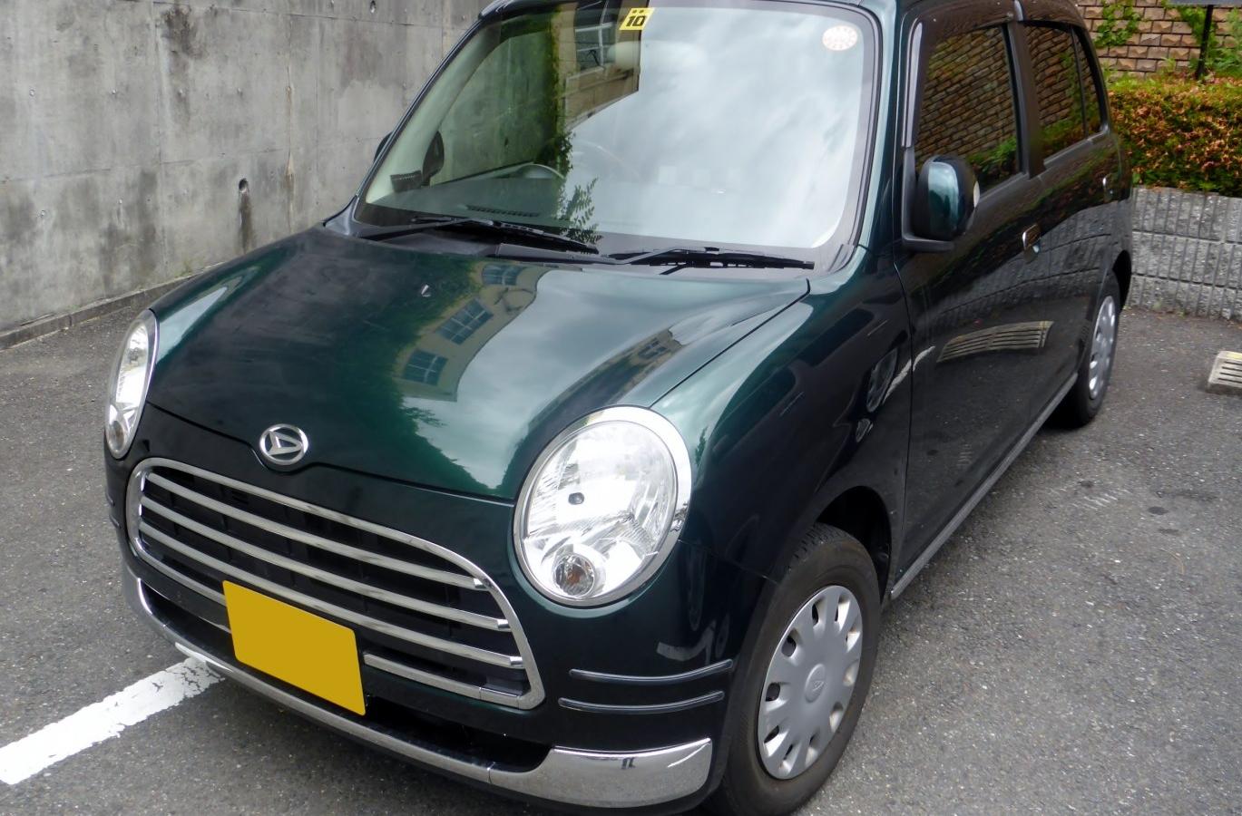 Daihatsu Mira Gino