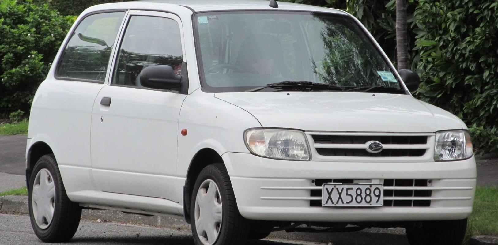 Daihatsu Mira (GL800)