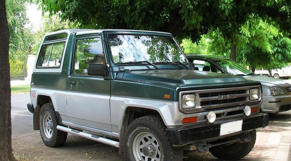 Daihatsu Rocky Hard Top (F7,F8)
