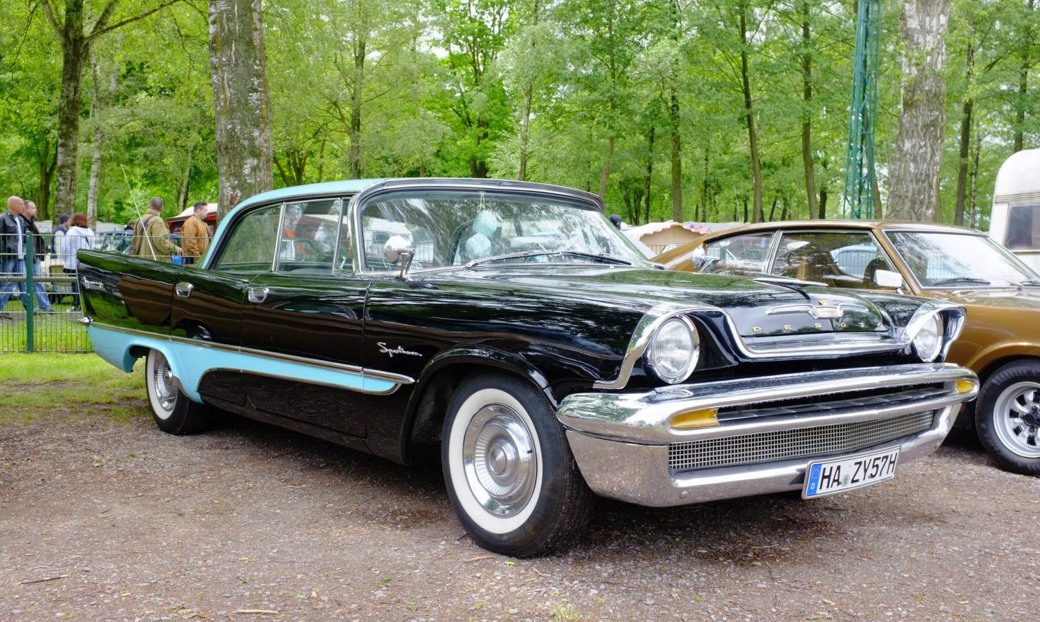 DeSoto Firesweep I 4-Door Sportsman
