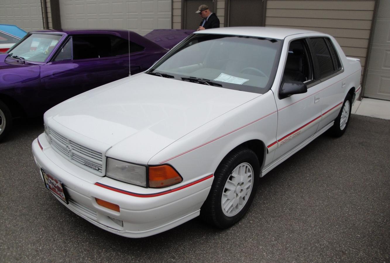 Dodge Spirit