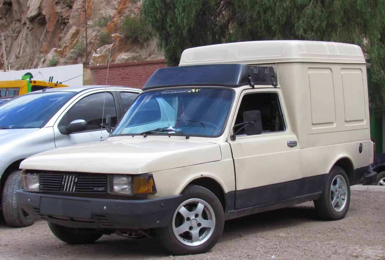 Fiat Fiorino (127)