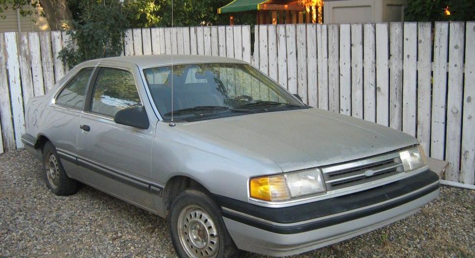 Ford Tempo Coupe