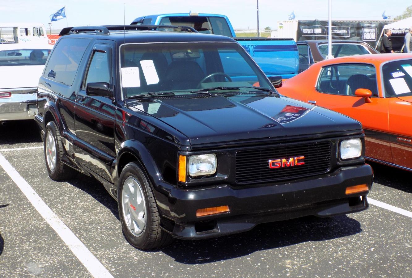 GMC Typhoon