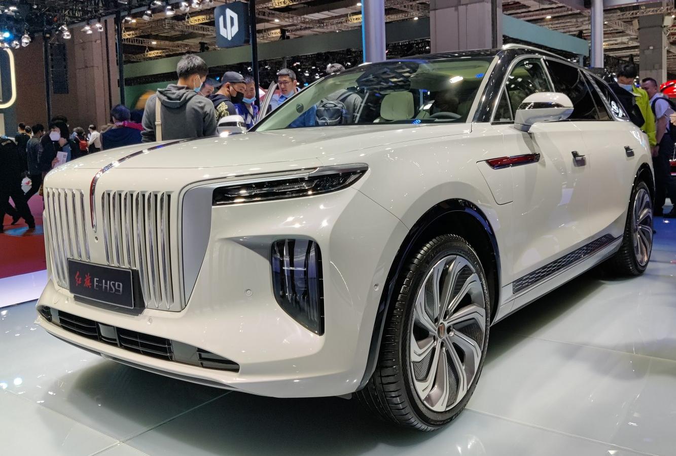 Hongqi E-HS9