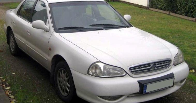 Kia Clarus
