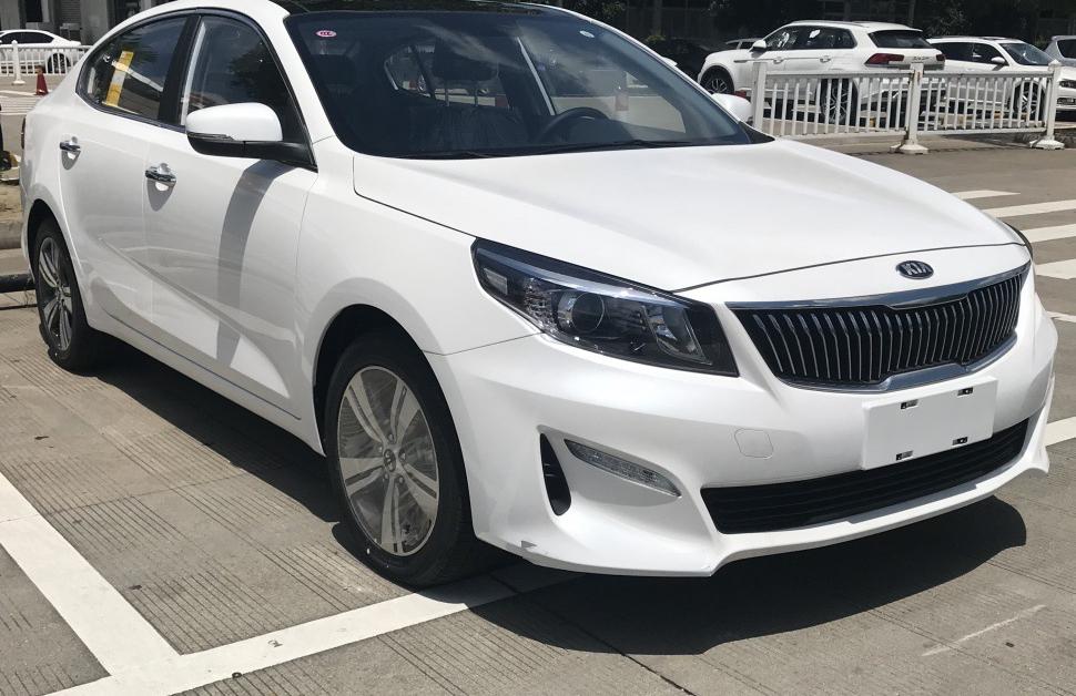 Kia K4